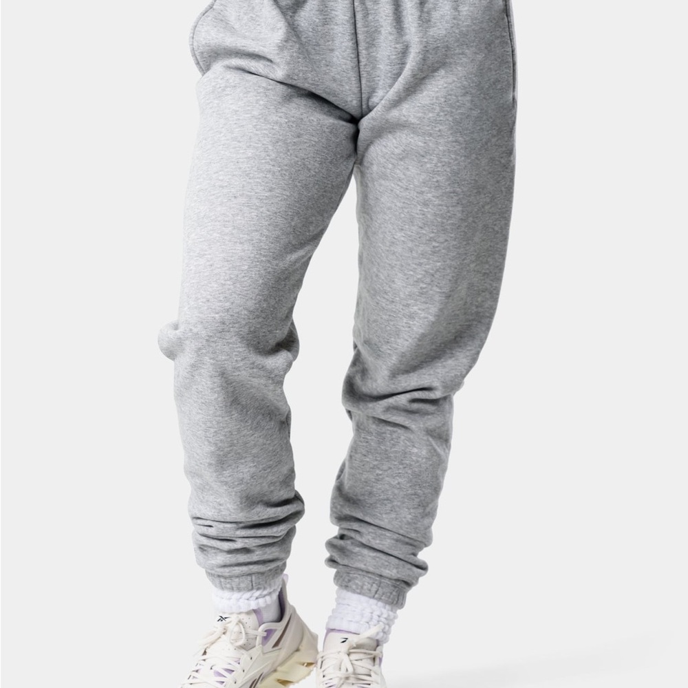 Kamo Fitness CozyTec Heather Grey Sweatpants M